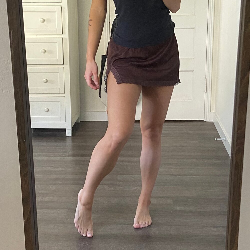 Y2K Brown Ribbed Lace Trim Mini Skirt